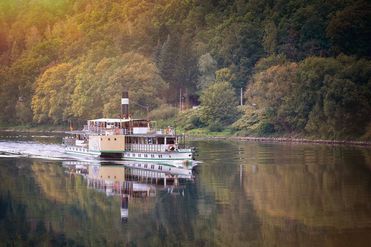 river-5641123_1280.jpg